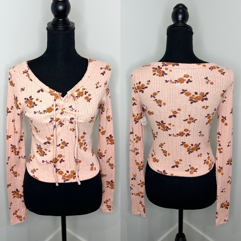 SO Pink Long Sleeve Floral Front Tie Crop Top (S)